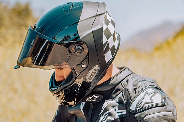 Top 7 Best Carbon Fiber Motorcycle Helmets In 2023